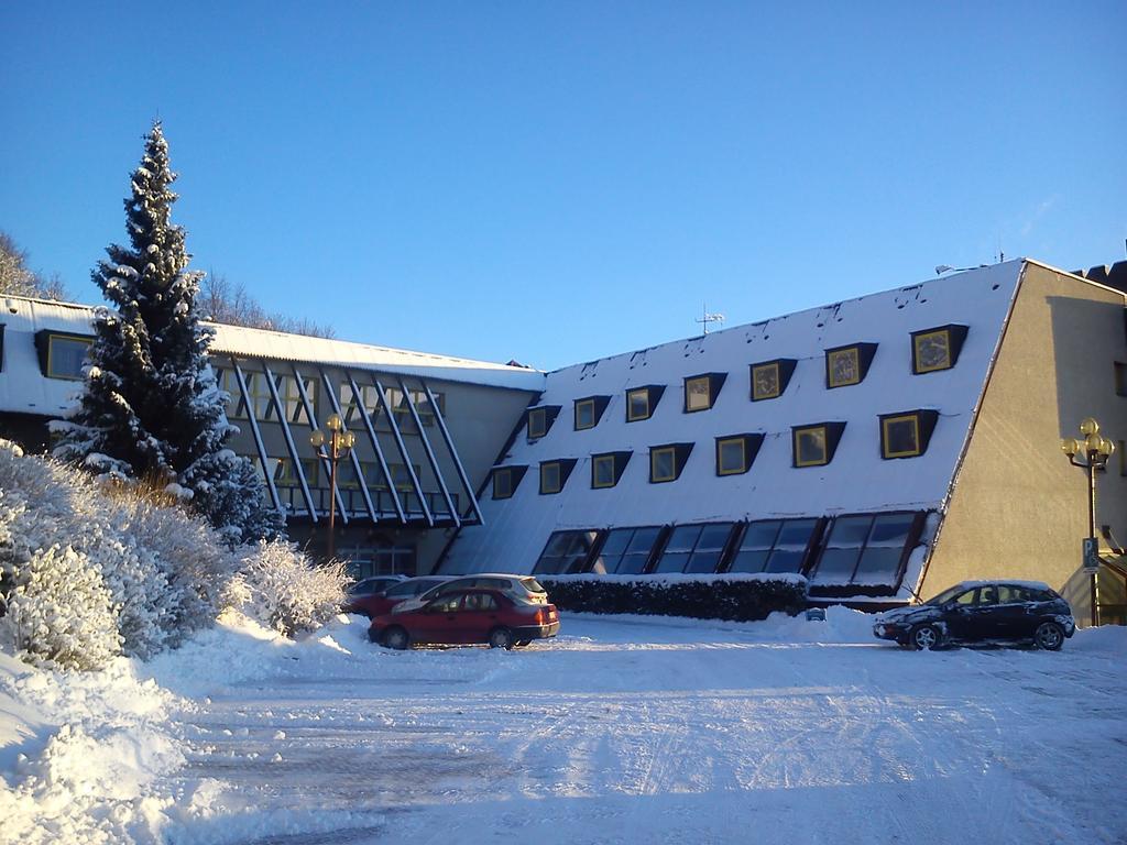 Wellness Hotel Diana Velke Losiny Exterior photo